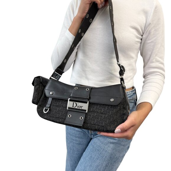 Christian Dior Vintage 2002 Trotter Street Chic Columbus Shoulder Bag [106203] - Picture 4 of 15